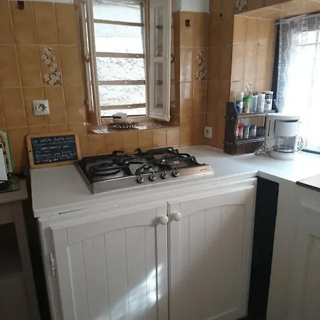 Holiday home Maison De Caractere A Sant Antonino Aregno